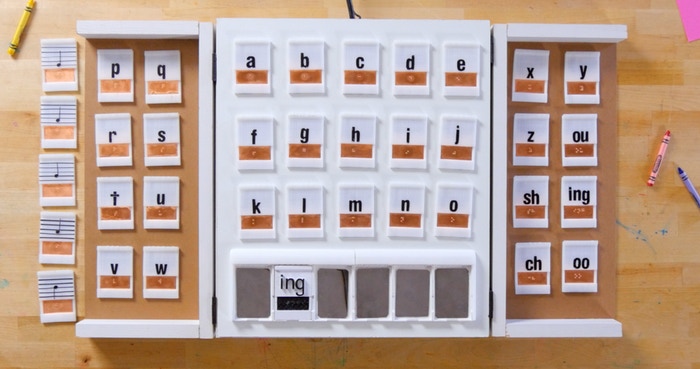 Man creates device to help blind people learn Braille | Patient Innovation